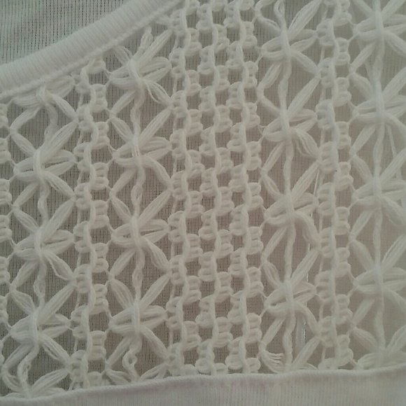 Grace white shirt - Picture 5 of 8